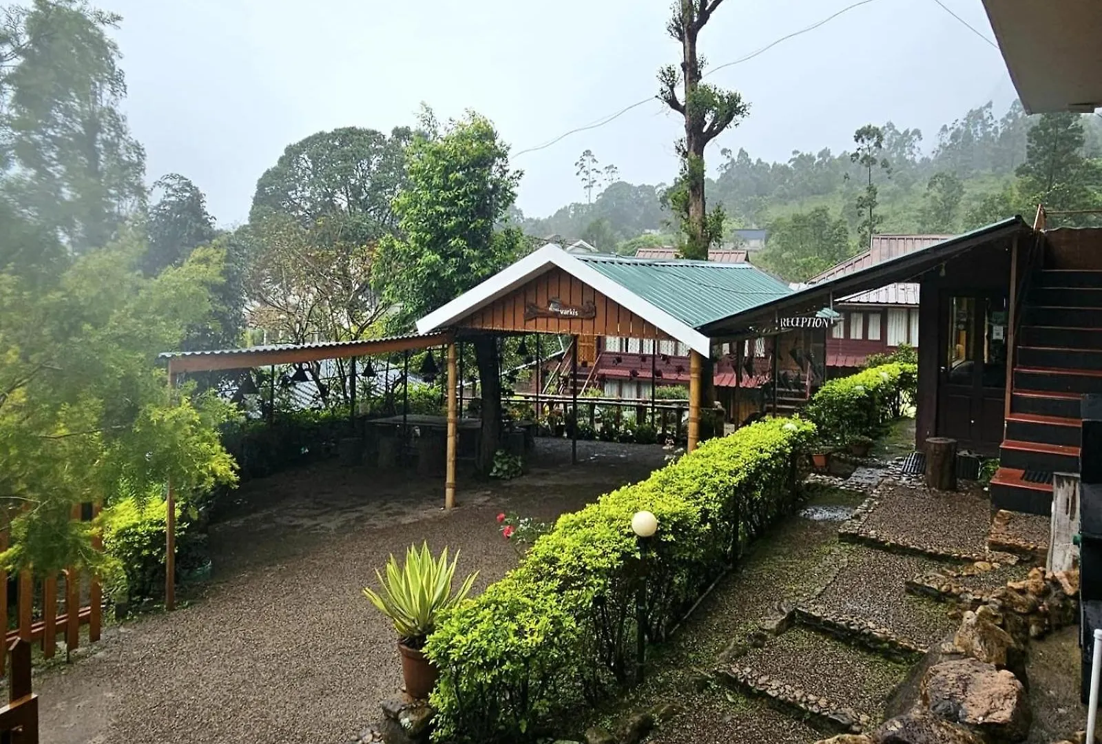 Rezort Munnar Bethel Varkis
